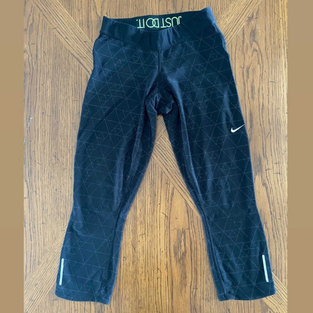 Nike cropped leggings